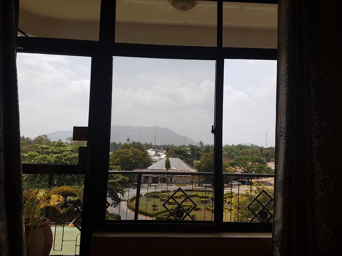 Machare British Hotel Morogoro ภายนอก รูปภาพ